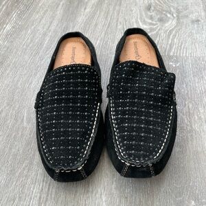 BareTraps Orvella Black Suede Loafer Size 10W